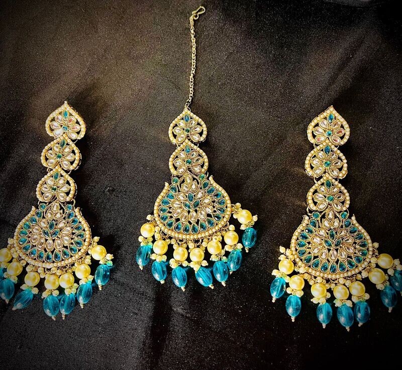 POONAM PEACOCK GREEN EARRING WITH TIKA