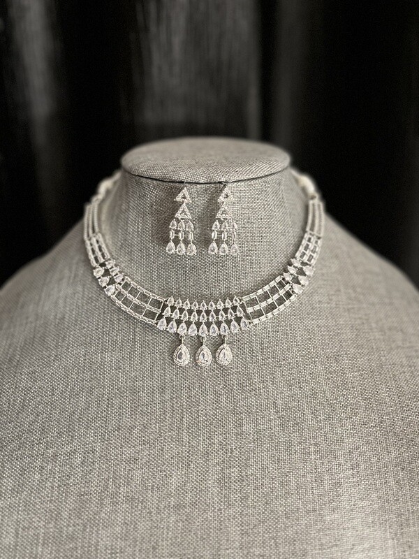 White AD Necklace With Earring