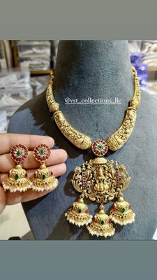 Goddess Laxmi Temple Long Necklace With Earrings