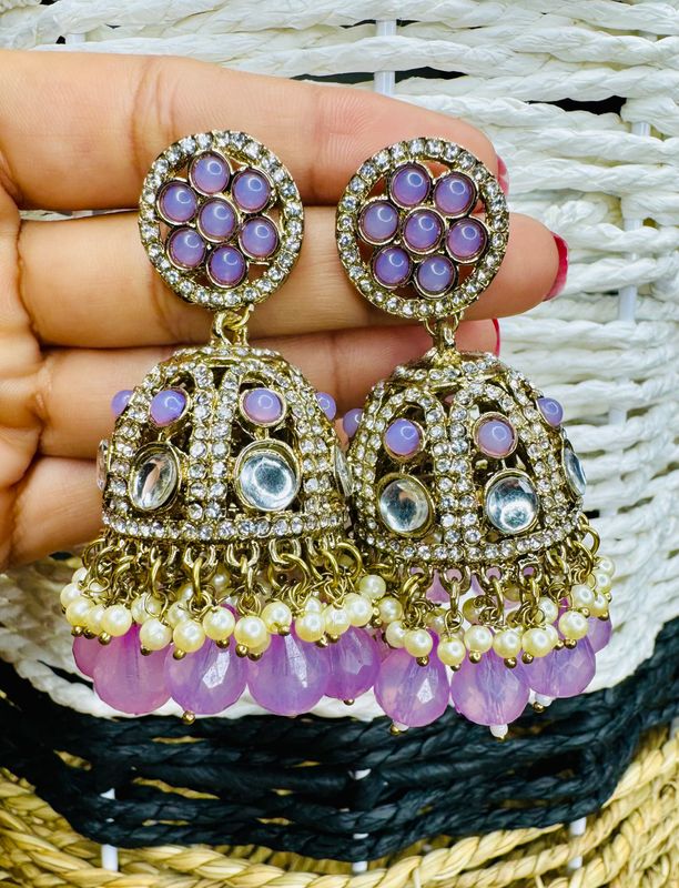 Beautiful lavender Kundan Jhumka With AD