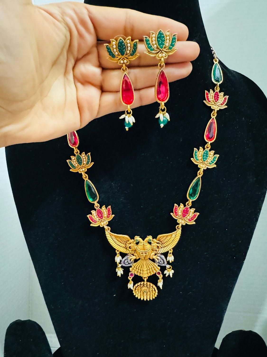 Lotus Necklace With Earrings