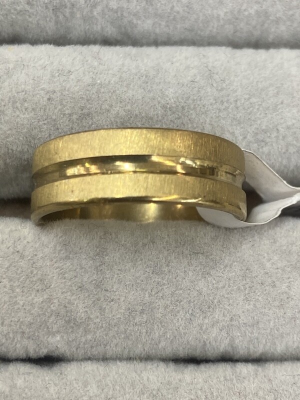 Size 19 Mens Gold Ring