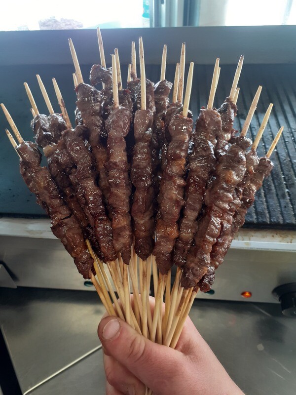 Arrosticini abruzzesi doc