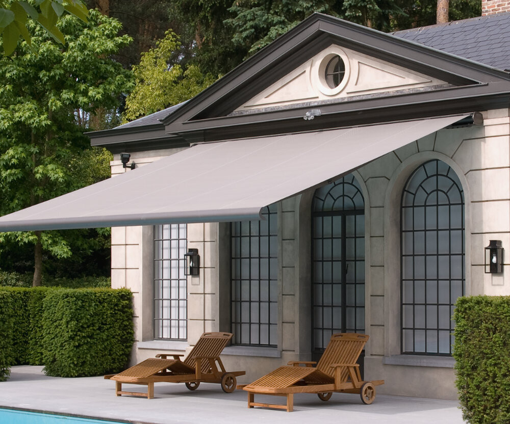 Weinor Opal Design II Markise – 550 cm breit | Hochwertige Kassettenmarkise mit Stil &amp; Komfort