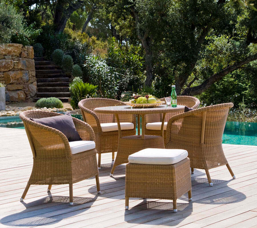 Derby Dining Set 1