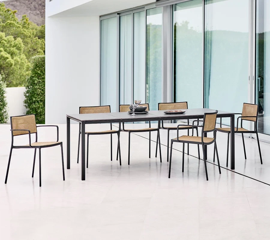 Less Dining Set 3