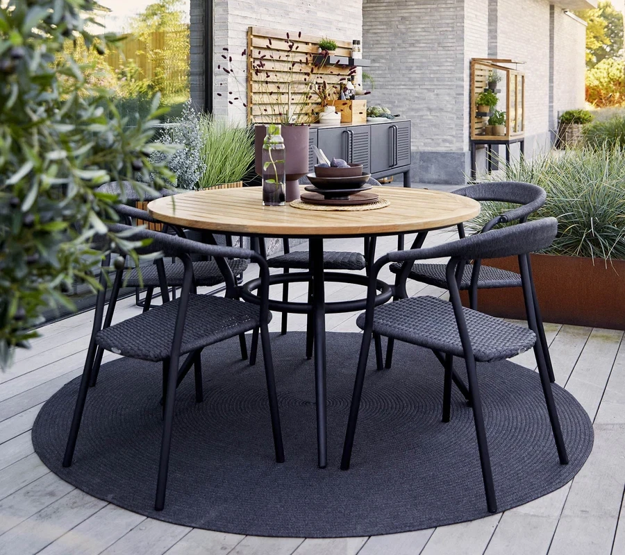 Noble Dining Set 1