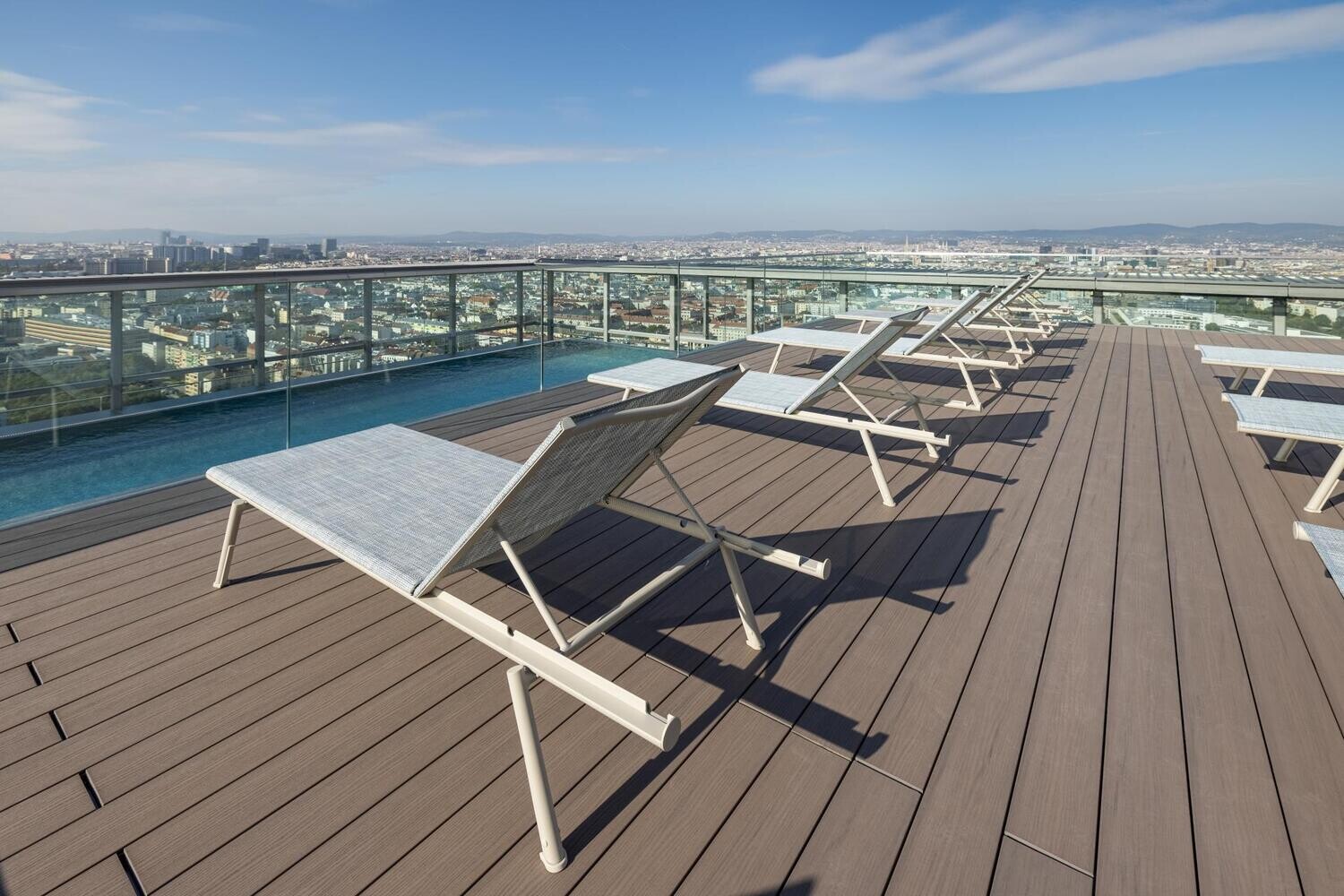 Terrassenbelag Eiche rustikal Majestic Massive WPC Twinson 5 m x 14 cm x 20 mm (L x B x S)