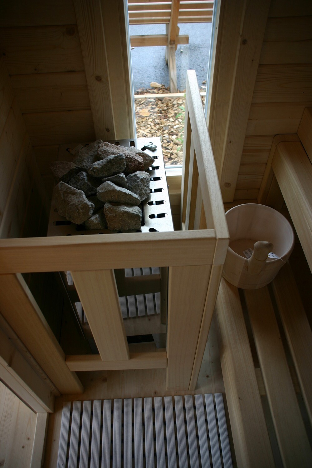 Saunahaus „Helsinki“ mit Vorraum – Gartensauna als Messehaus / Vorlaufhaus