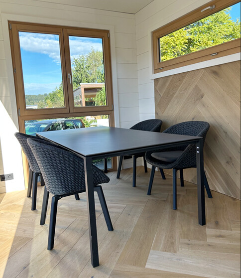 Musterhaus „Tiny Office“ – vormontierter Besprechungsraum 750 × 255 cm (Pick &amp; Carry)