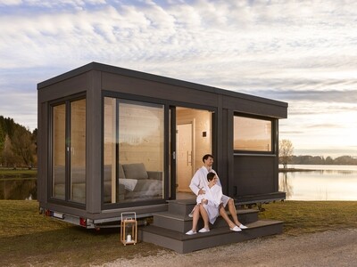 Mobile Luxus Sauna – Musterhaus auf 3,5 t Trailer mit Gasofen &amp; Designausstattung (607 × 251 cm)