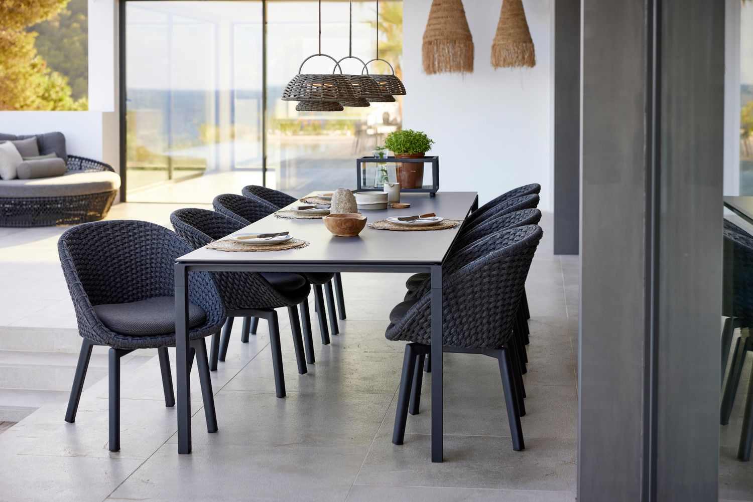 8er Sitzgruppe: Cane line Peacock / Pure mieten