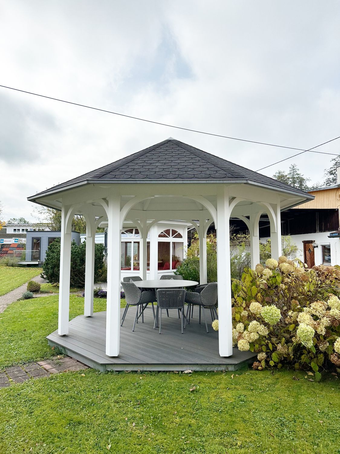 Musterhaus Pavillon Livorno ⌀​ 420 cm