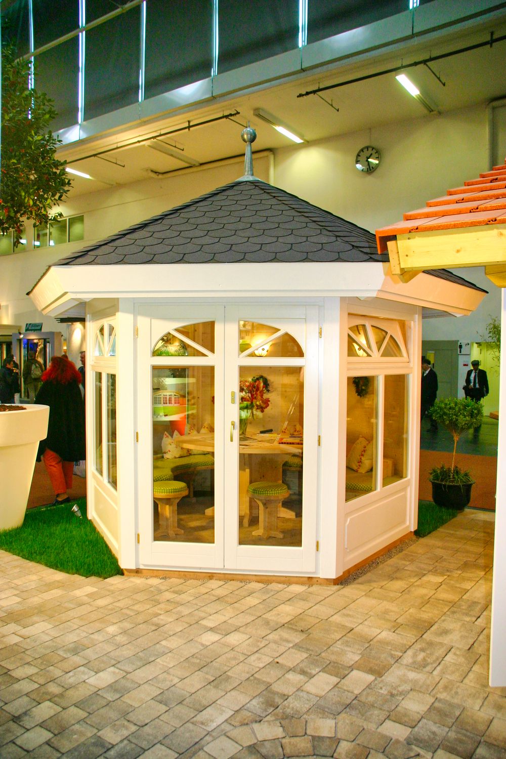 6-Eck Pavillon Ø 320 cm | Vorlaufhaus Messehaus Garten Stuttgart