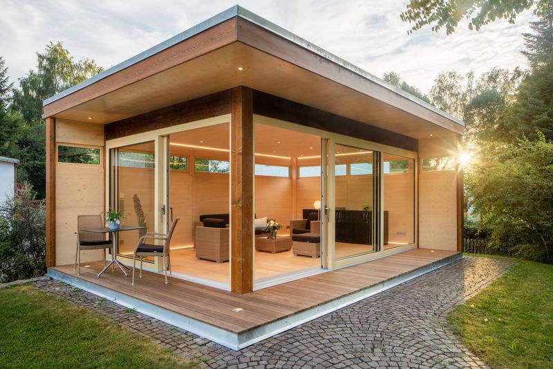 Exklusives Design Gartenhaus in moderner Architektur