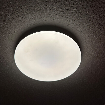 Slim Disk S white Ø 22cm, height only 4 cm LED