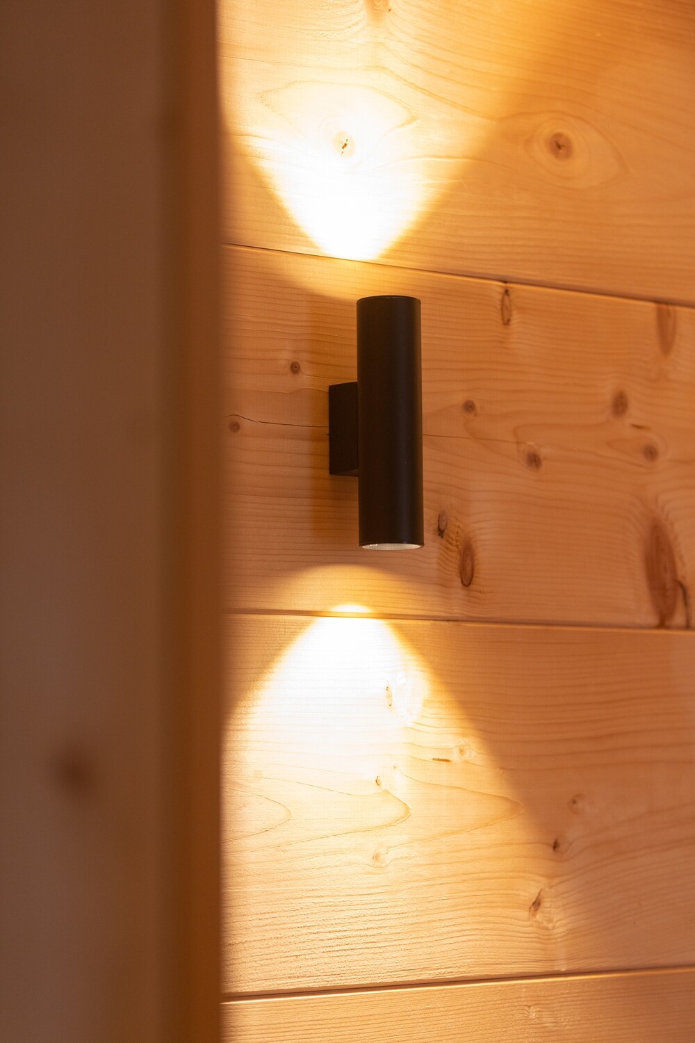 Wall Lamp Up & Down Black Wall Lamp Up & Down Black