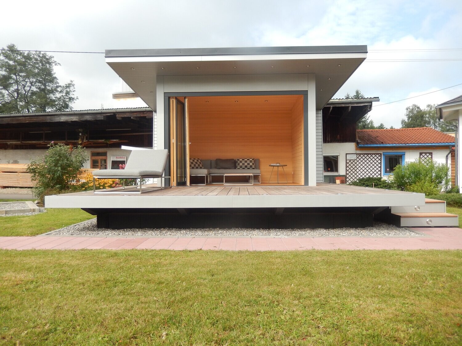 Model House "Skydeck" – Designer Garden House with Terrace, Thermal Wall &amp; Metal Roof (approx. 360×300 cm)