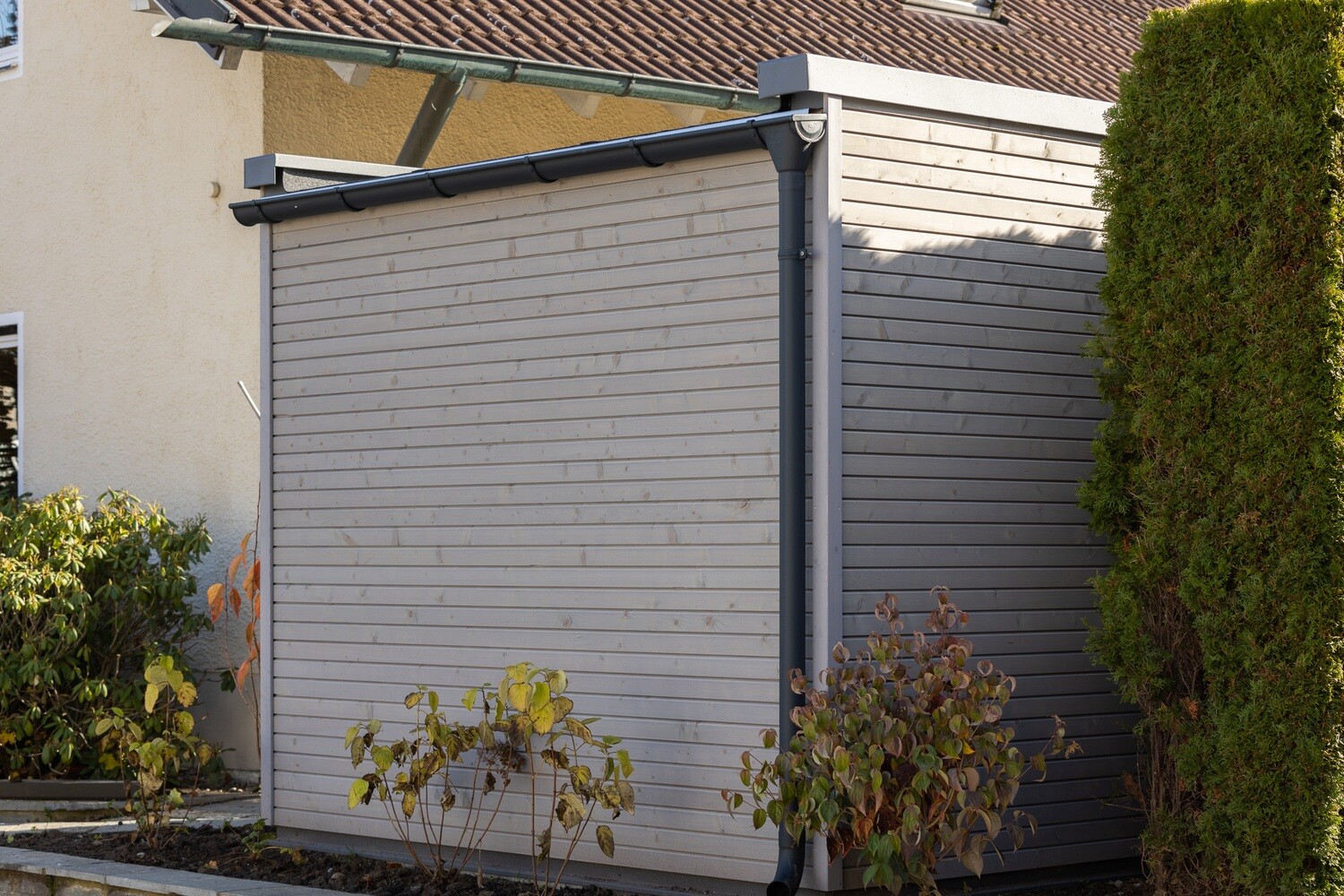 GeräteBLOOX 300x300 – Design-Gerätehaus im Cube-Stil mit Rhombusfassade