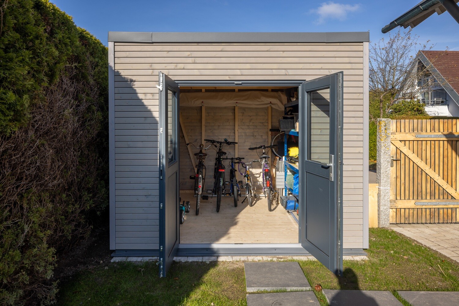 GeräteBLOOX 300x300 – Design-Gerätehaus im Cube-Stil mit Rhombusfassade