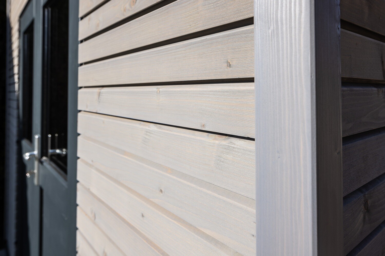 GeräteBLOOX 300x300 – Design-Gerätehaus im Cube-Stil mit Rhombusfassade