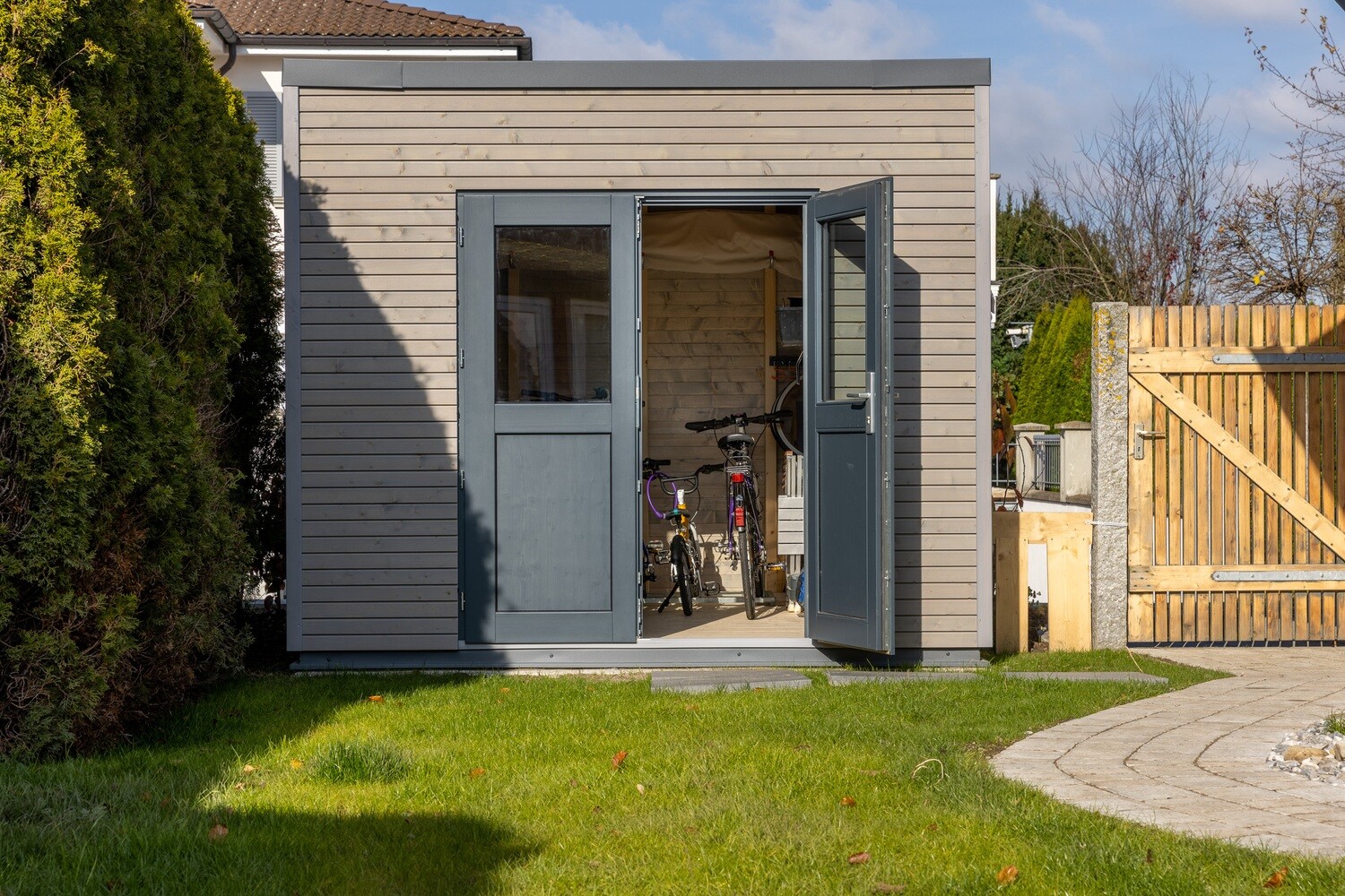 GeräteBLOOX 300x300 – Design-Gerätehaus im Cube-Stil mit Rhombusfassade