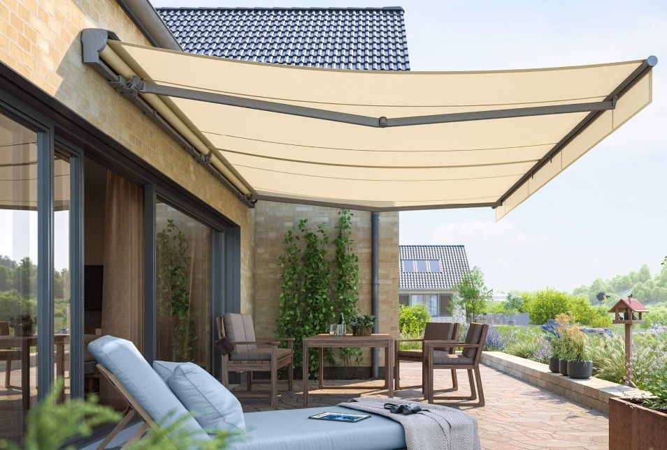 Weinor Topas Awning – 700 cm wide | High-quality &amp; affordable retractable arm awning with optional protective roof