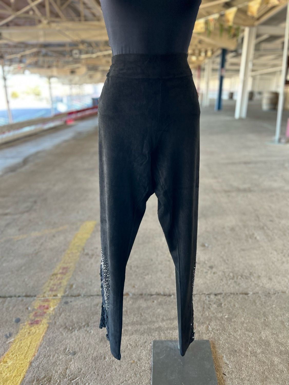 Lace Patch Stone Leggings