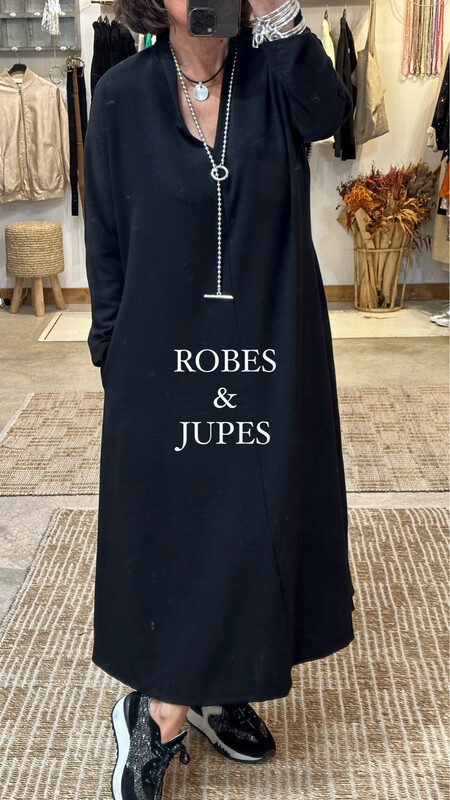 ROBES & JUPES