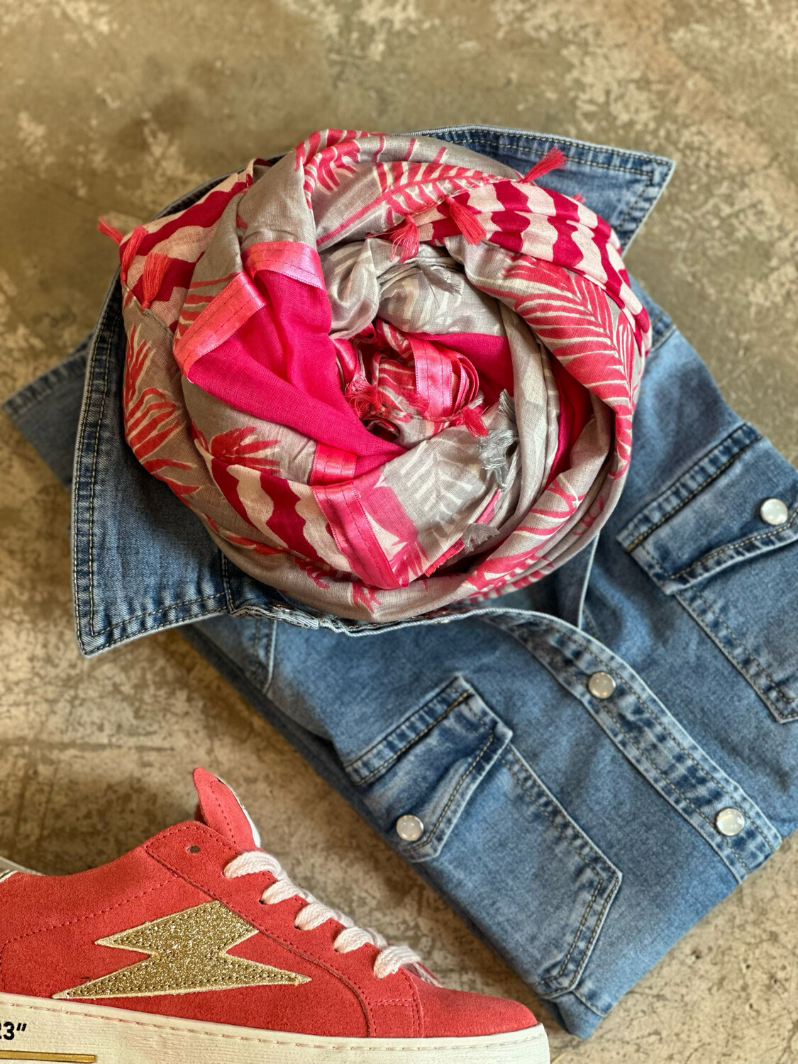 SHANNA RENATTA * Fuschia, gris clair et blanc