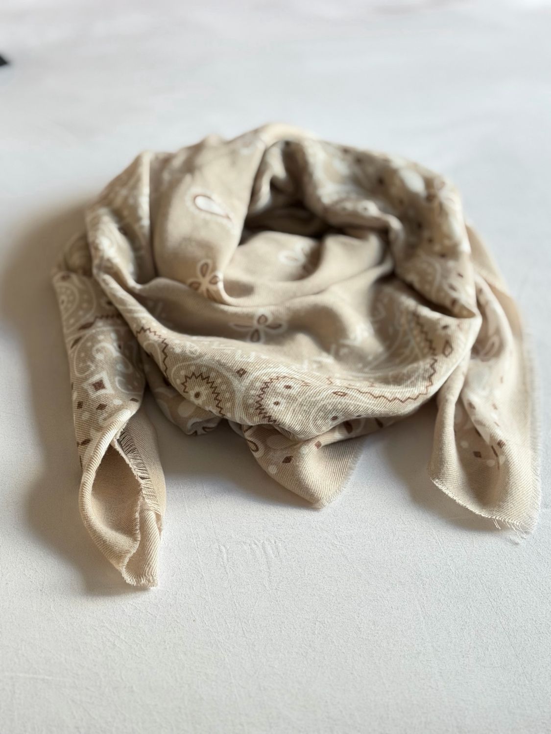 ÉCHARPE JULIA 237 * Beige