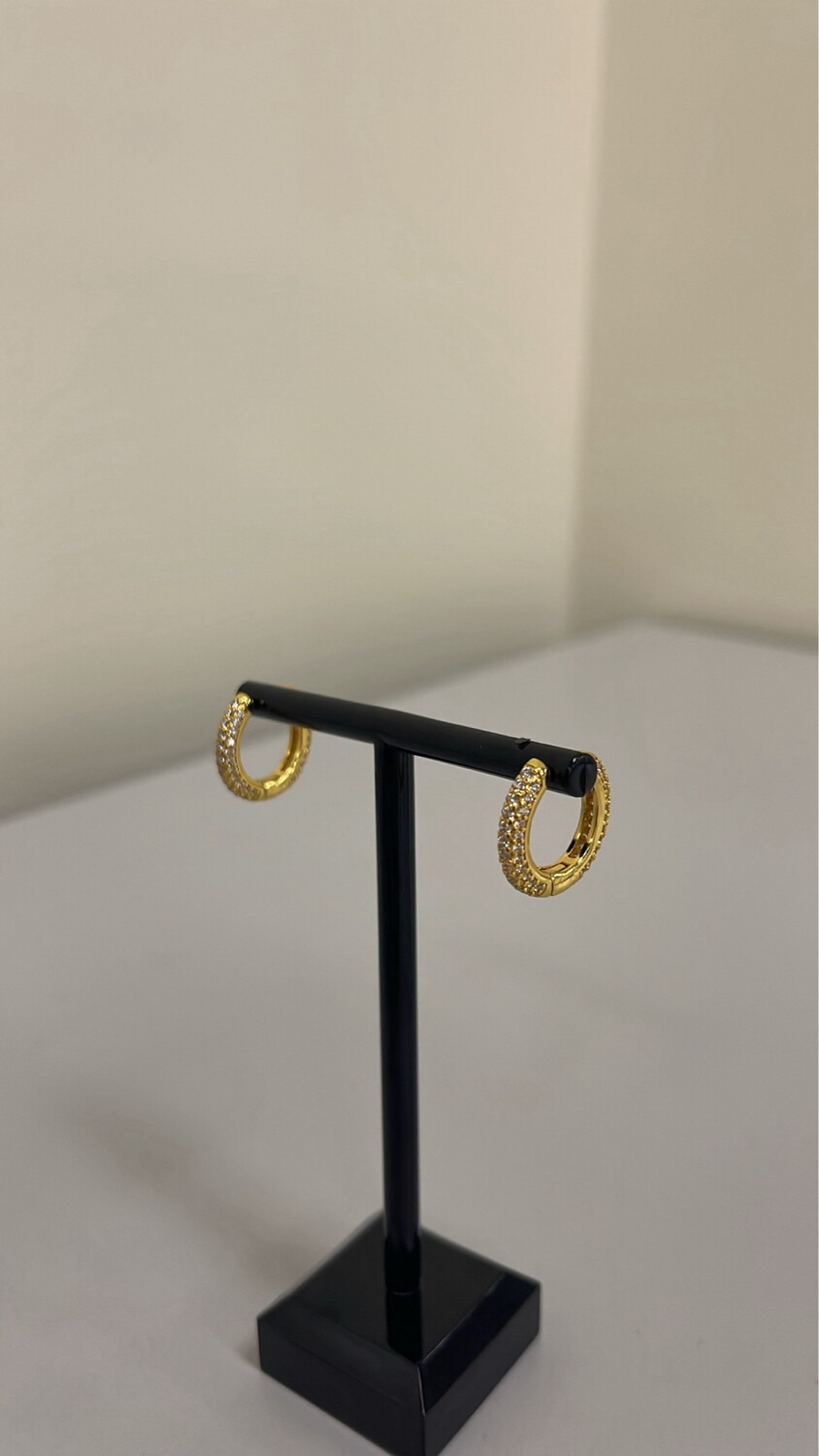 dainty mini hoops