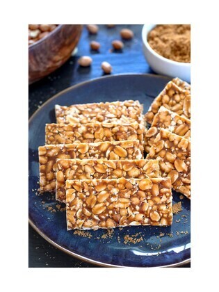 Thakar Peanut Chikki 
