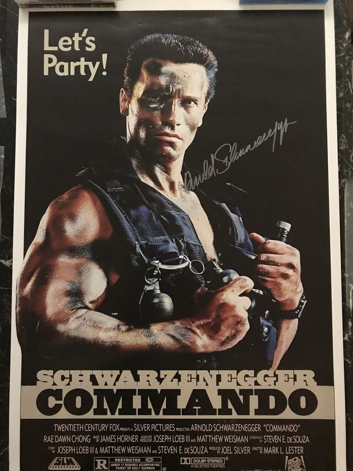 Arnold Schwarzenegger COMMANDO Poster Signed Hand Autograph Poster