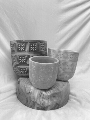 Cache Pots and Baskets