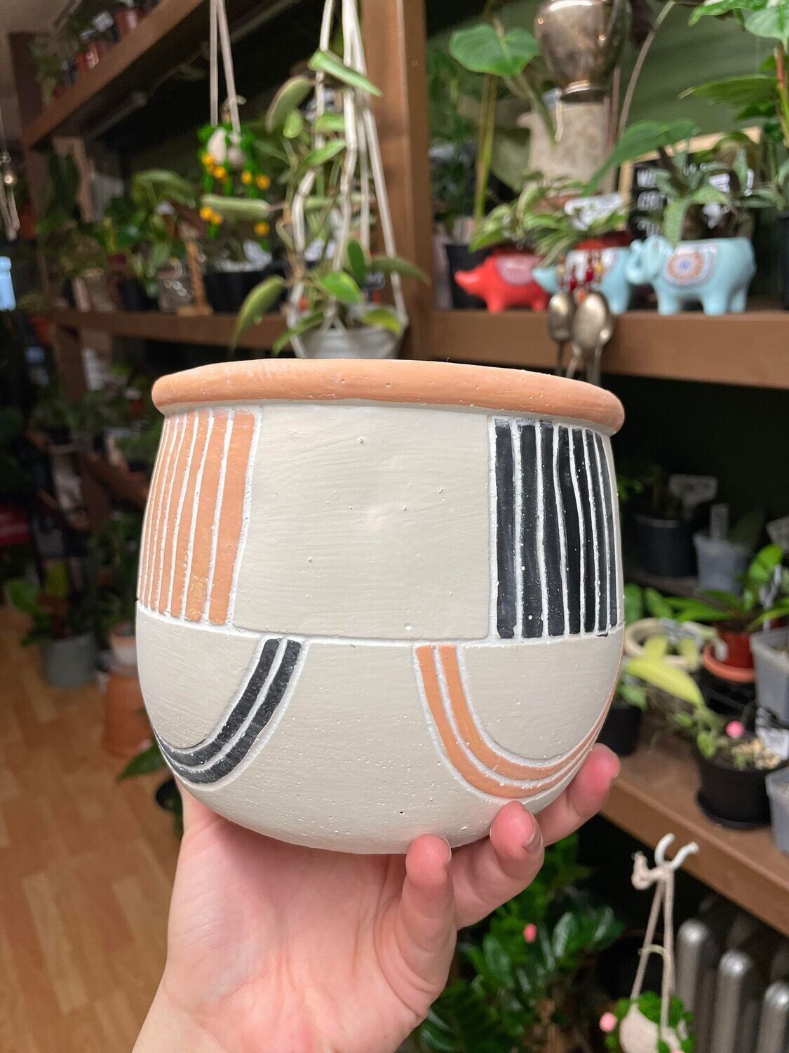 5.25&quot; Orange and Blue Pot