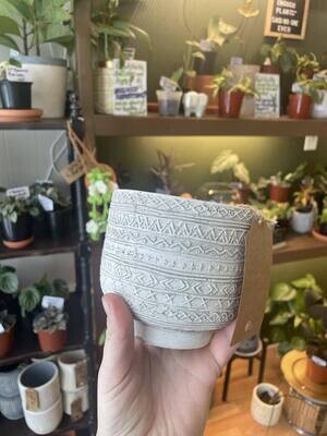 4.25&quot; Grey Washed pot