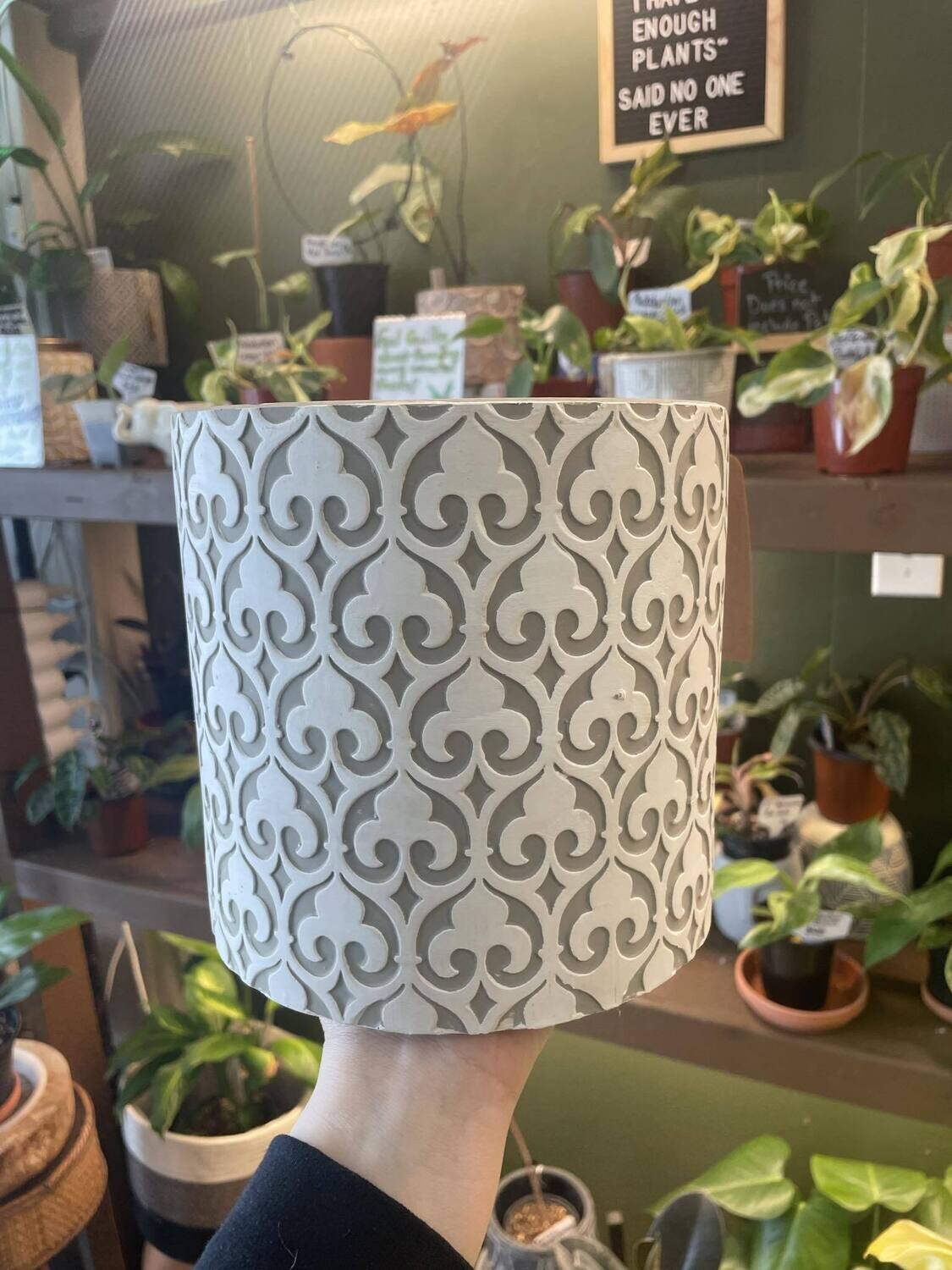 7&quot; Grey Spade pot 