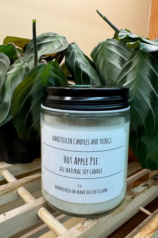 Hot Apple Pie Scented Candle - 8 oz Clear Jar