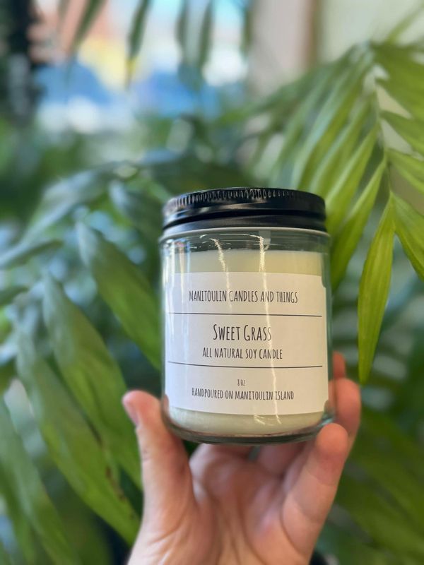 Sweet Grass Scented Candle - 8 oz Clear Jar