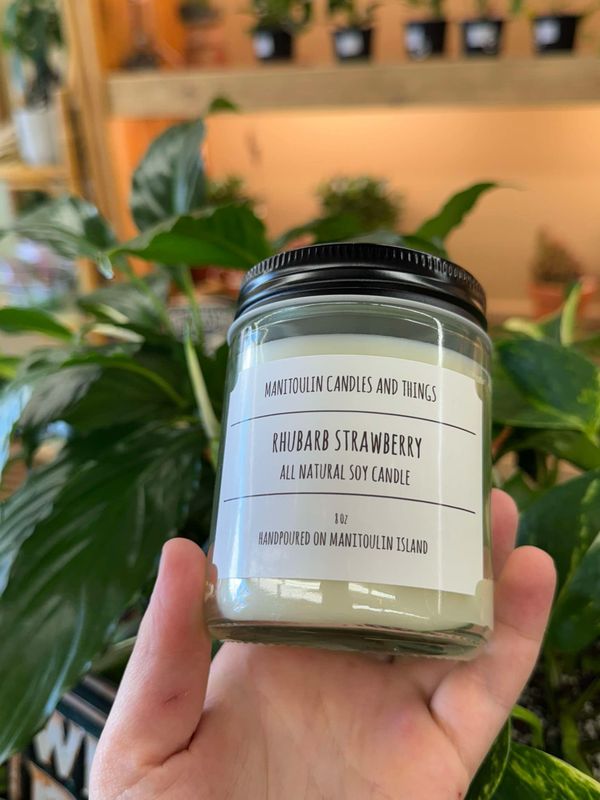 Rhubarb &amp; Strawberry Scented Candle - 8 oz Clear Jar