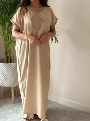 Khmissa Gandoura in Beige