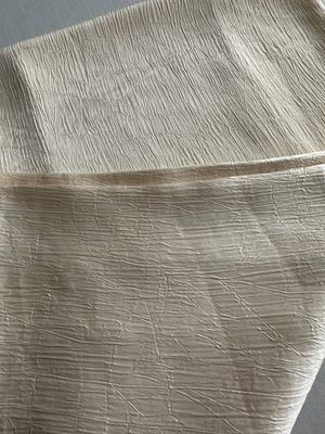 Crushed Satin scarf In Cream