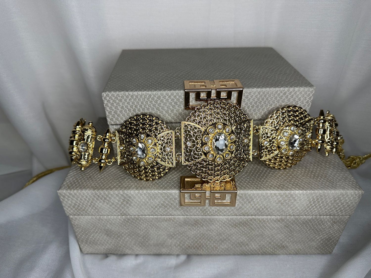 Moroccan Gold Belt With White Stone