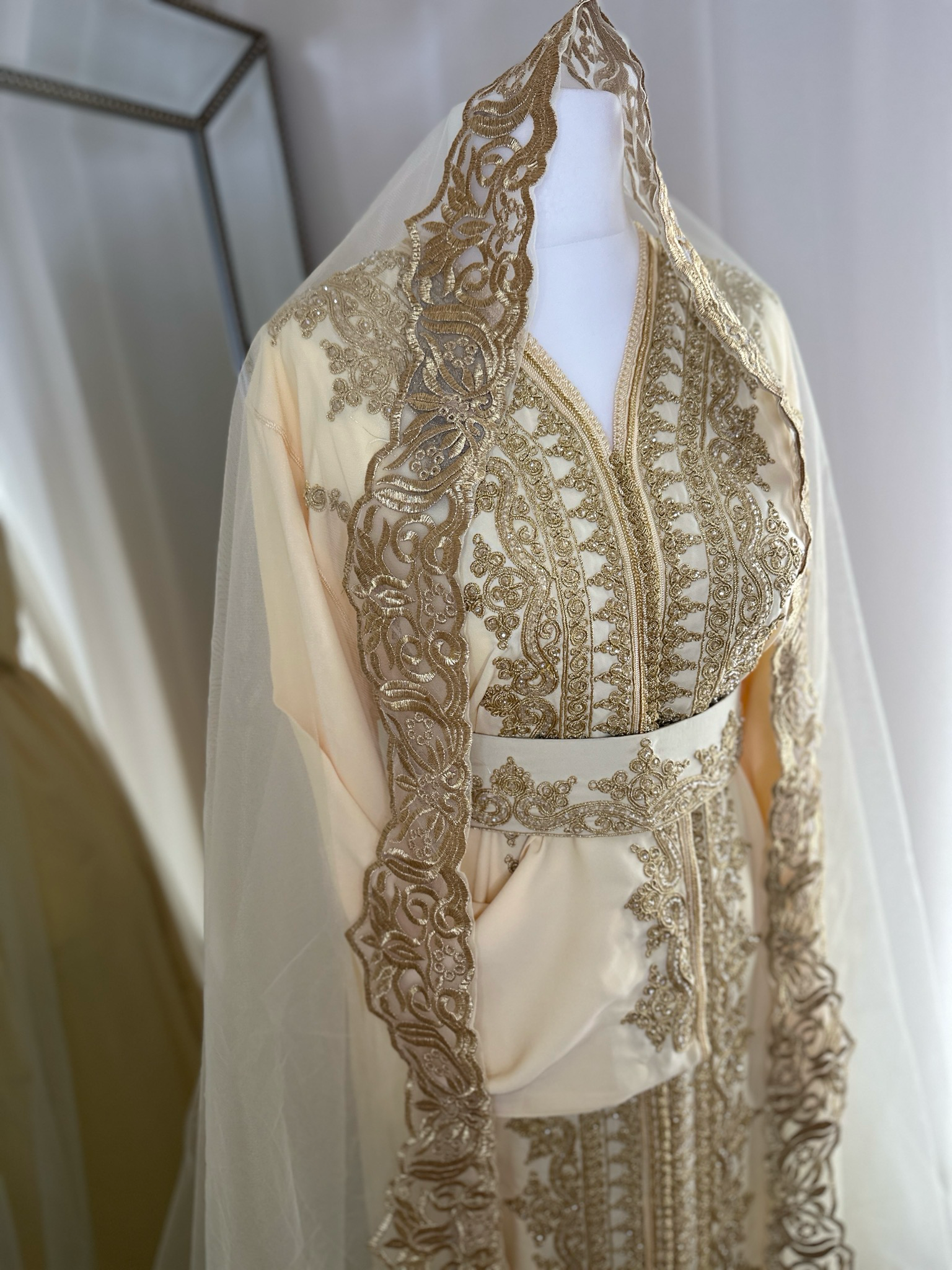Kaftan JAWAHIR in Beige