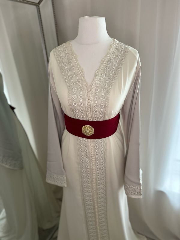 Kaftan Amirah With Red Belt