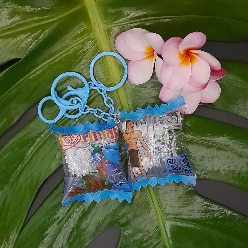 I LOVE TINIAN CANDY KEYCHAIN