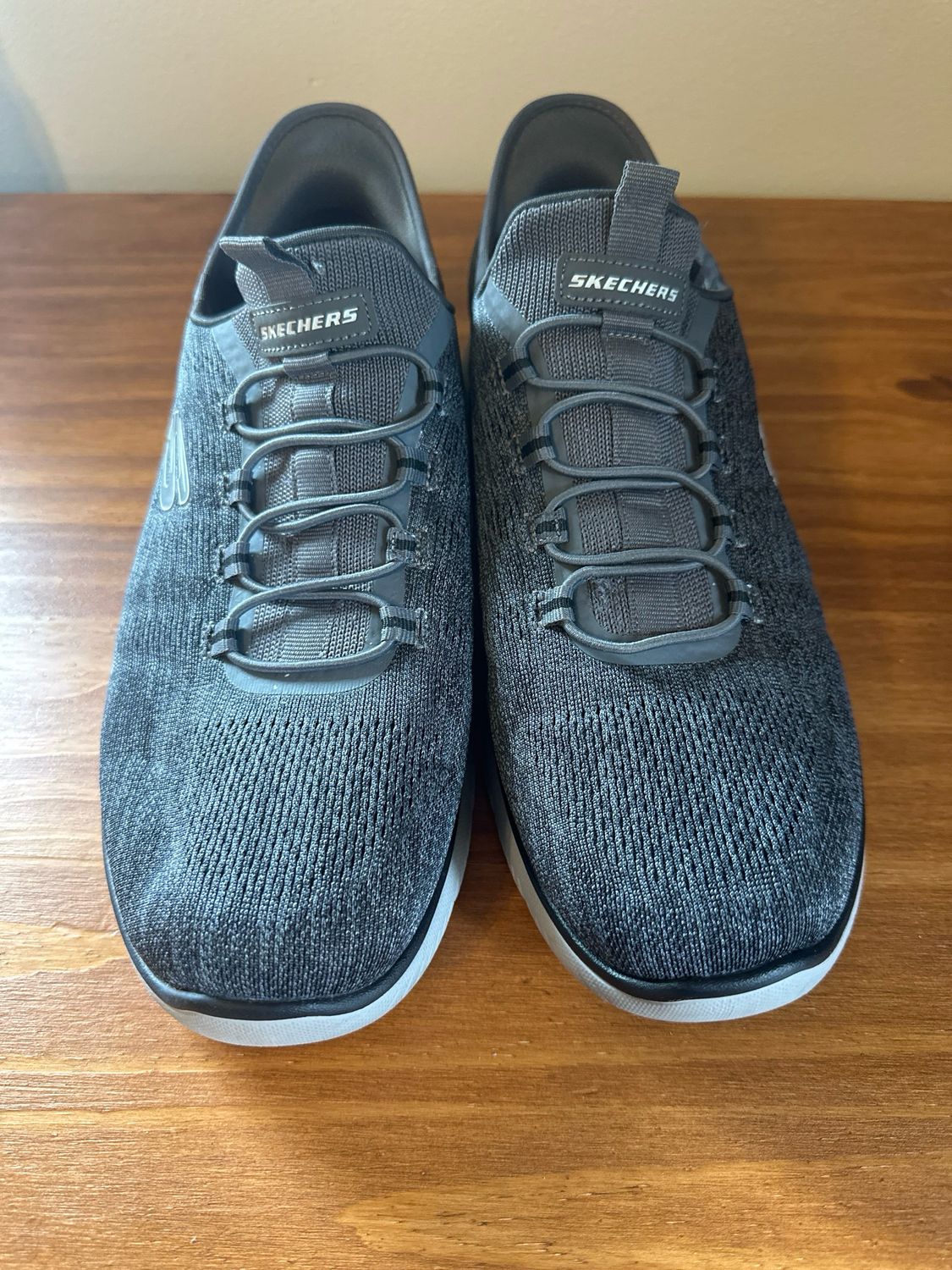 Skechers Slip-Ins - Men’s Size 11