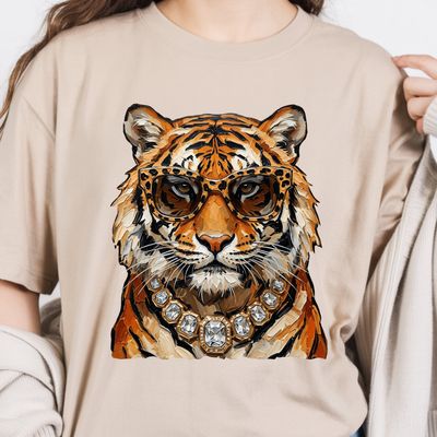 Queen of the Jungle – Fashion Tiger ✨🐅