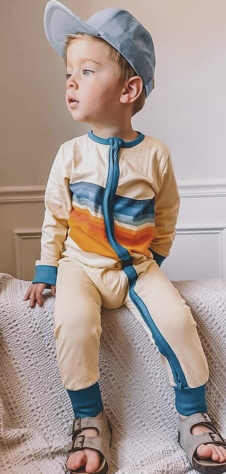 Retro Zip Sleeper